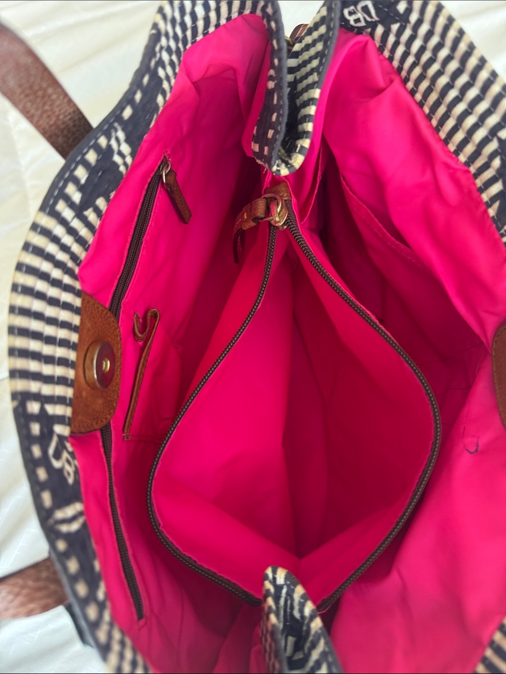Dooney & Bourke Navy and White Sailboat Print Tote with Brown Leather Straps - Picture 4 of 6
